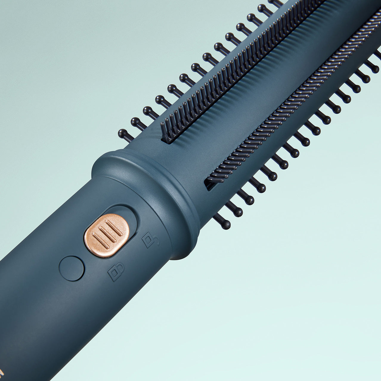 WAVE Heated Styling Brush