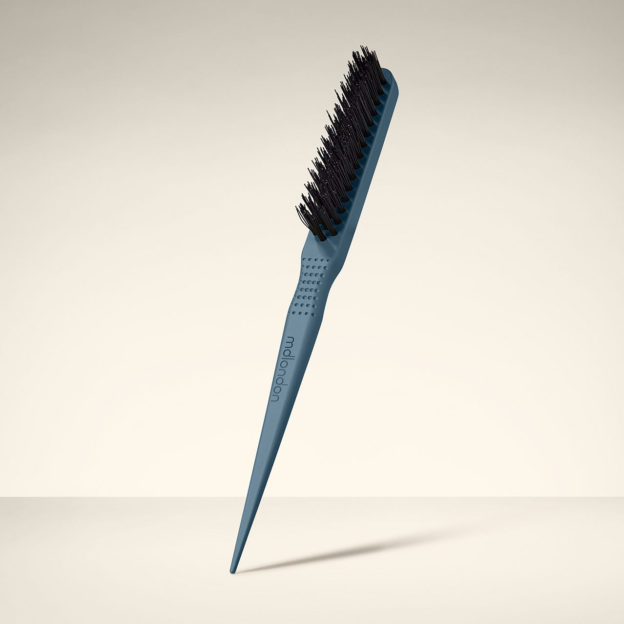 BRUSH Tease Backcombing Brush